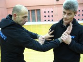 Sifu Sapir teaching law enforcement